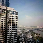 Landmark 81 Luxury Riverside Suite